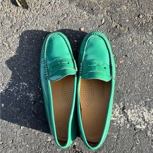 Weejin loafers women size 7